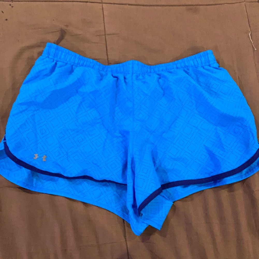 Blue under armor shorts.